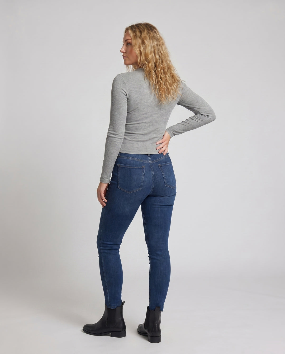 Product 15624554348874 - back_view