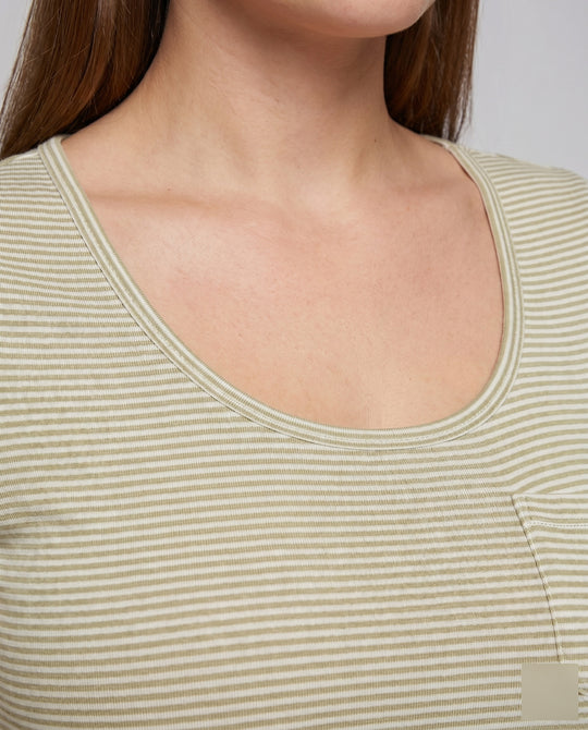 Product 15624556478794 - close_up_detail