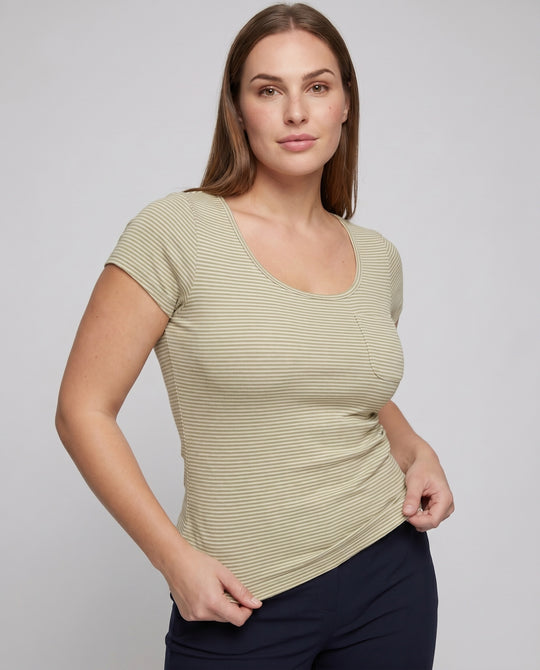 Product 15624556478794 - upper_body