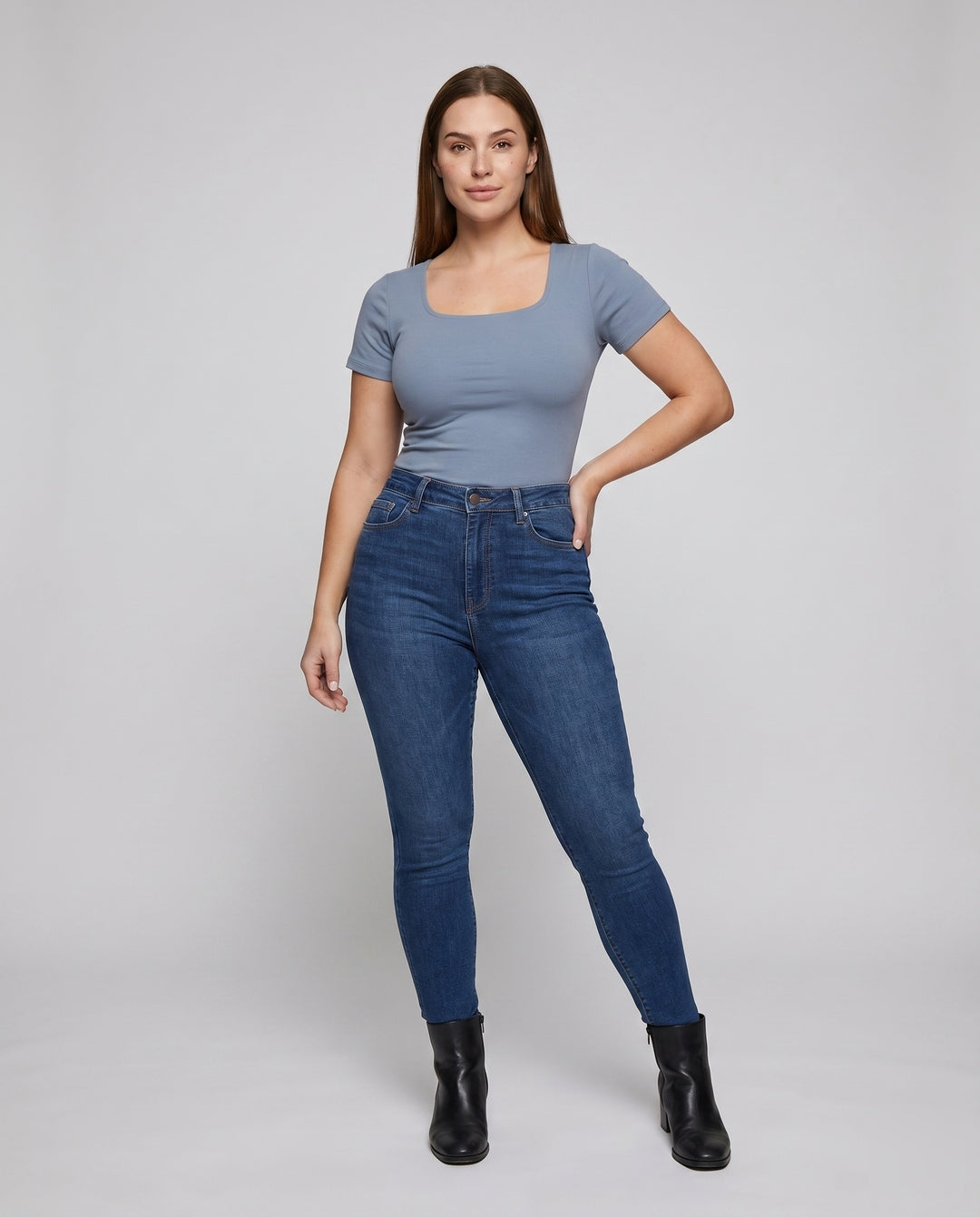Product 15624566374730 - full_body_front