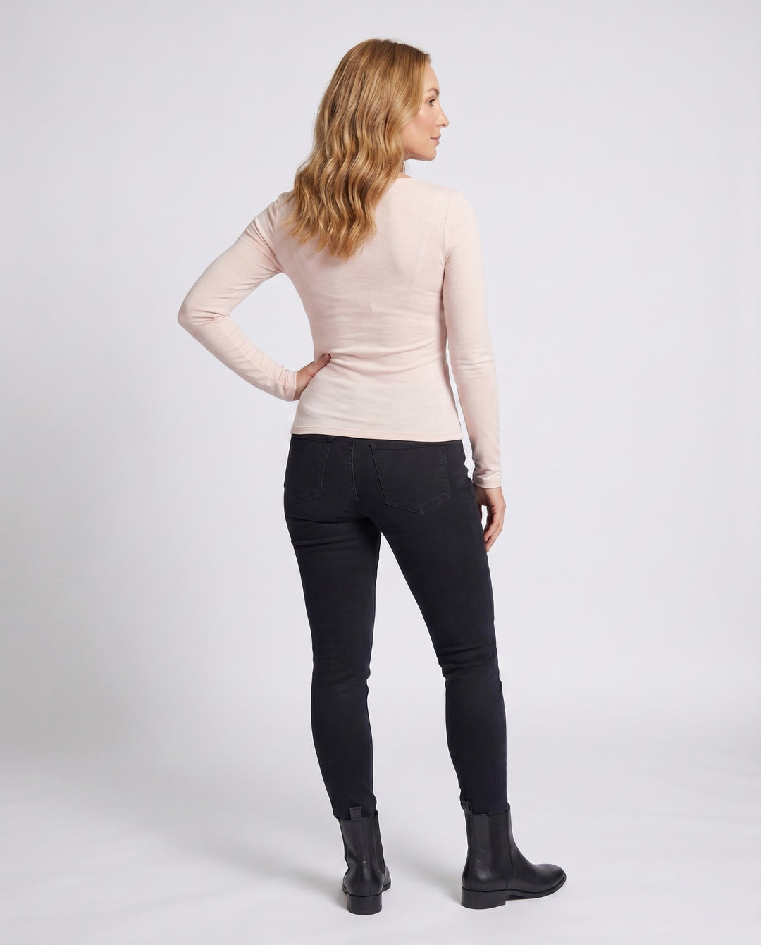 Product 15624570798410 - back_view