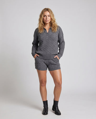 Damen nan weites Zopfstrick-Set für Zuhause mit Polokragenpullover und hochgeschnittenen Strickshorts