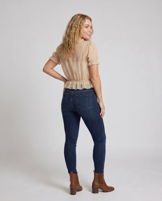 Product 15624578924874 - back_view