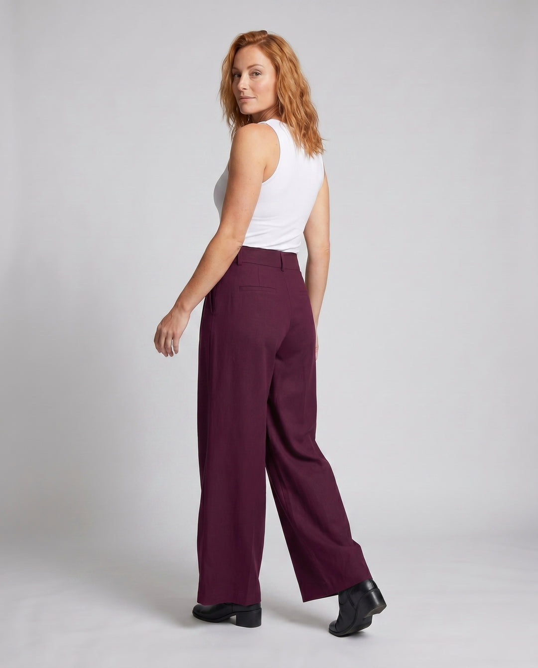Product 15625013330250 - back_view
