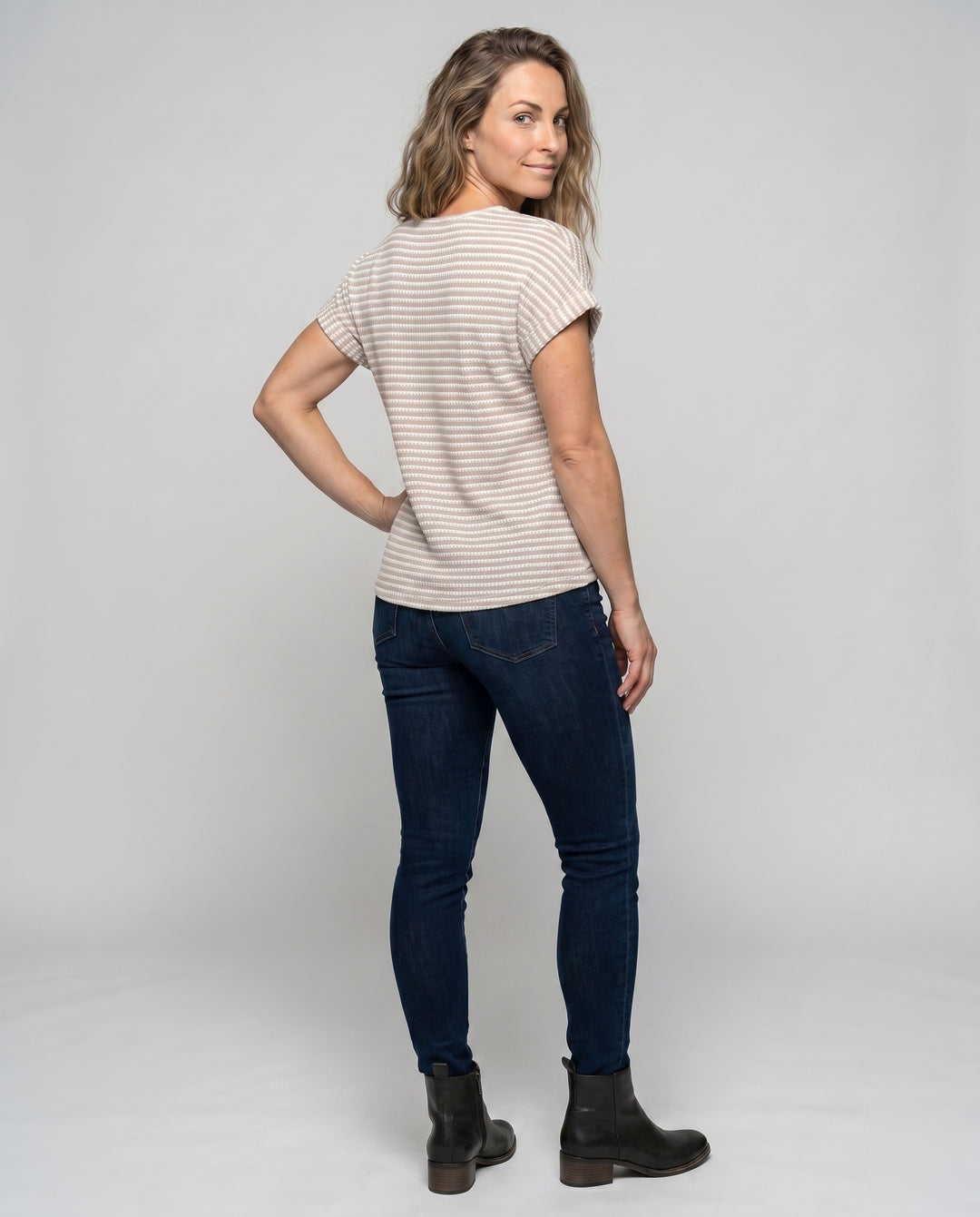 Product 15625023062346 - back_view