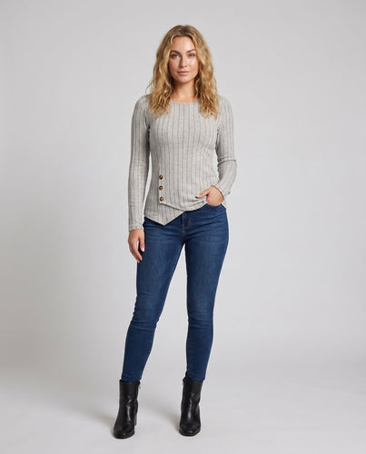 Damen Langärmliges Strickoberteil mit asymmetrischem Saum und Knopfdetails