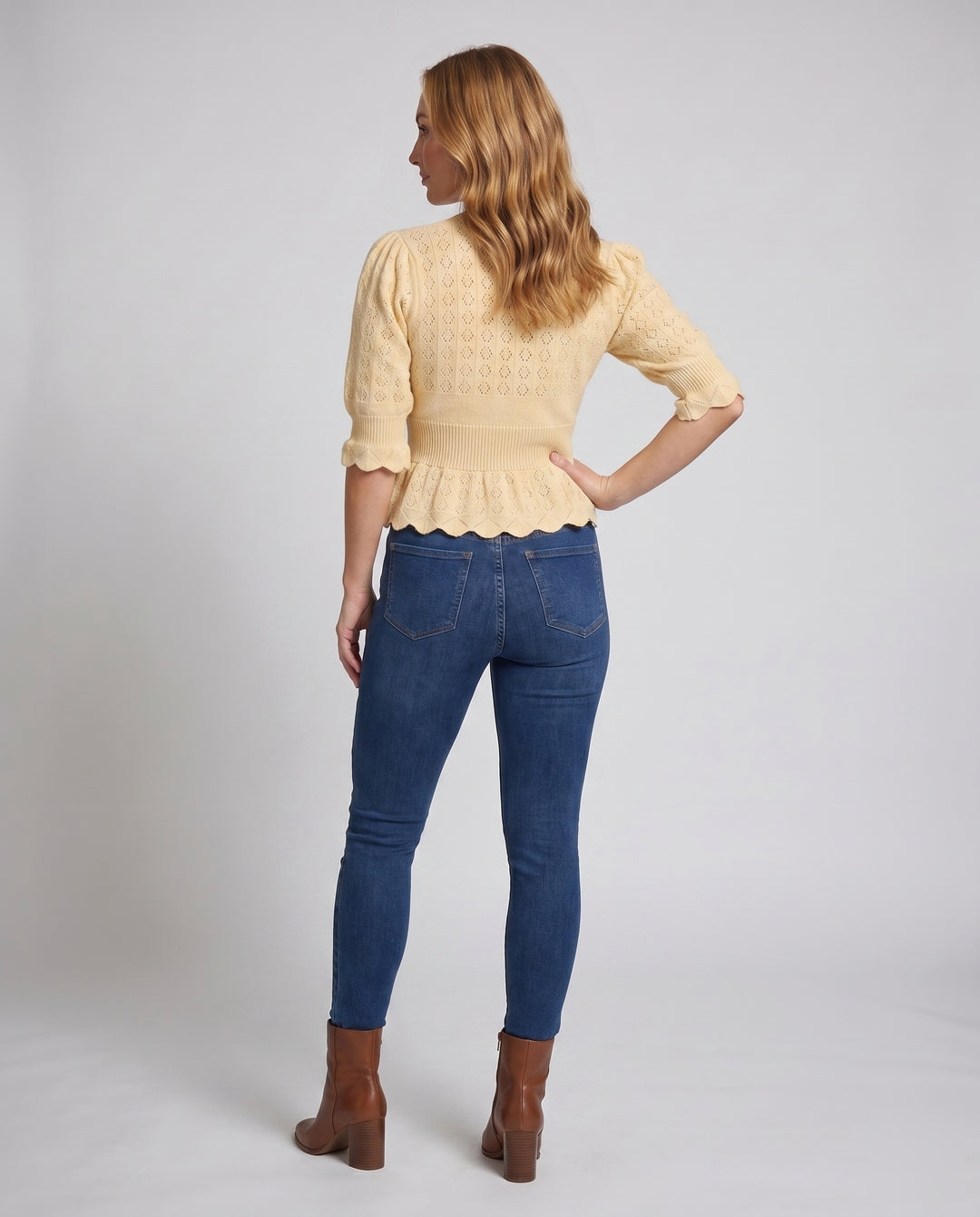 Product 15625029321034 - back_view
