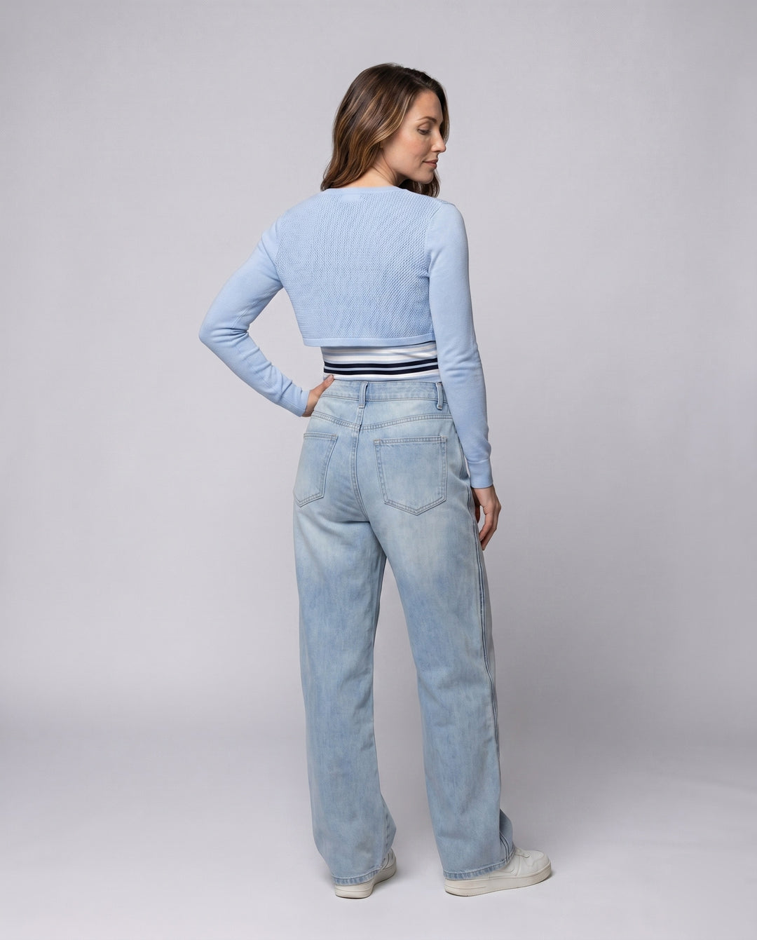 Product 15625051767114 - back_view