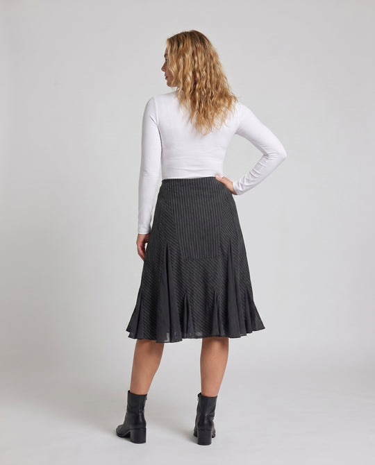 Product 15625057239370 - back_view