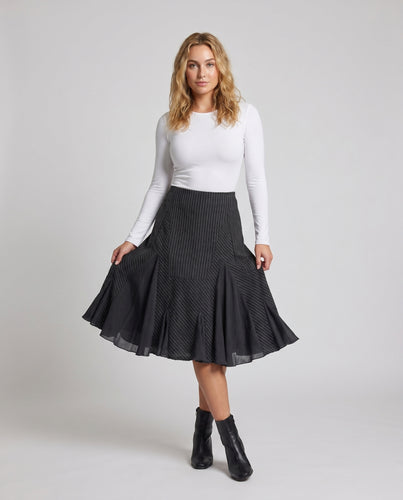 Damen Maxirock mit asymmetrischem Faltenwurf