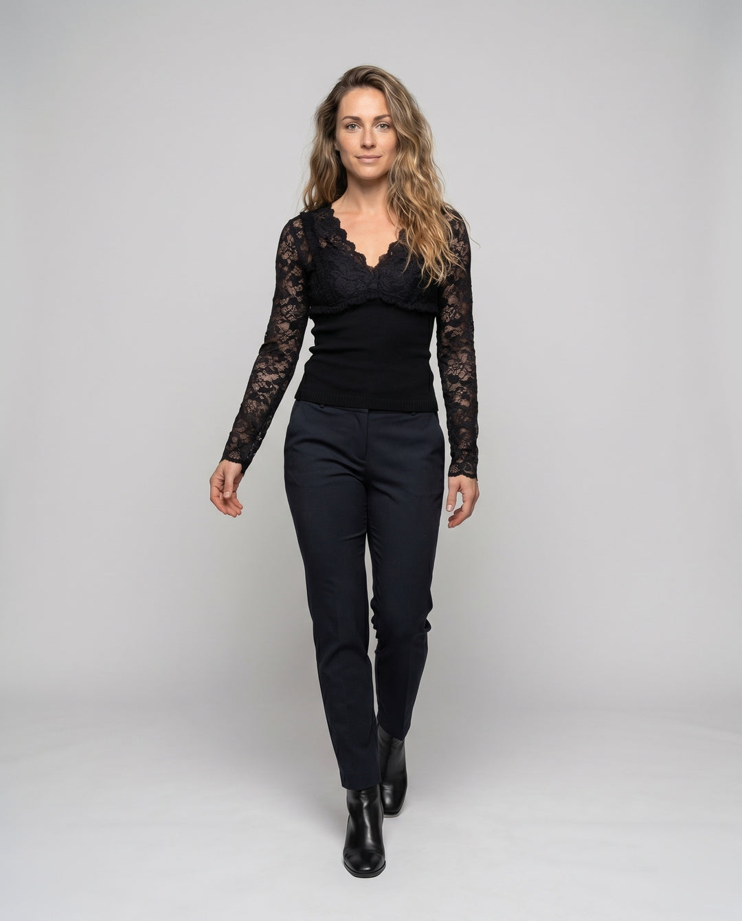 Product 15625062220106 - full_body_front
