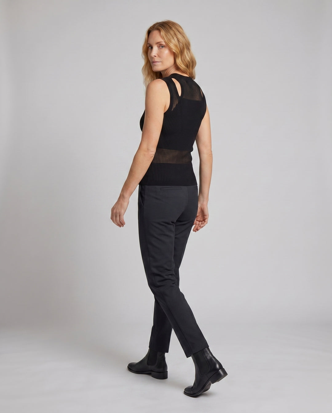 Product 15627219435850 - back_view