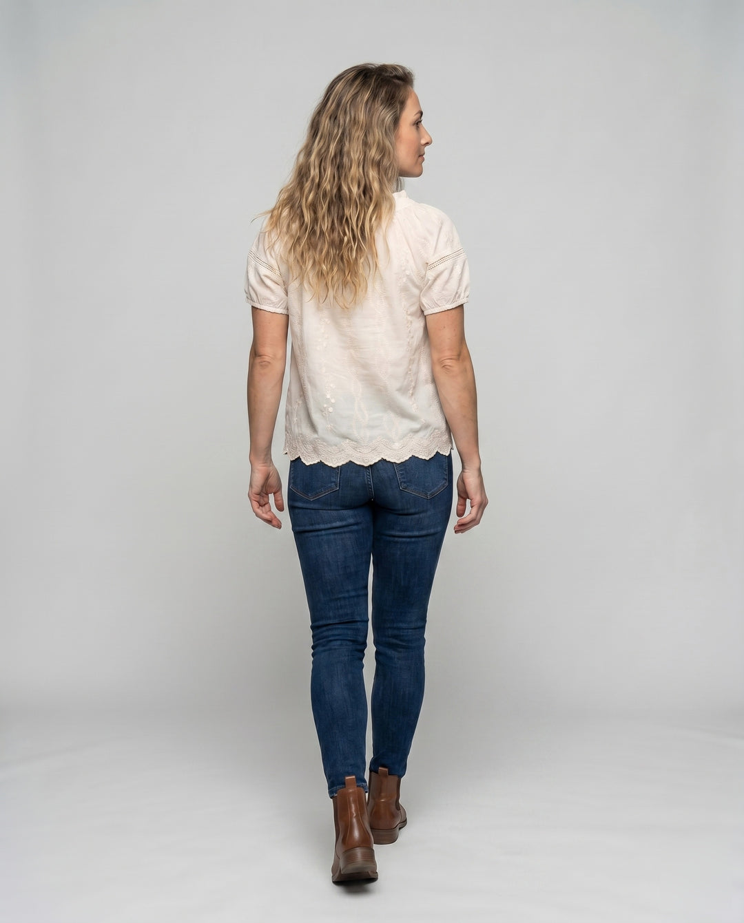 Product 15627220091210 - back_view