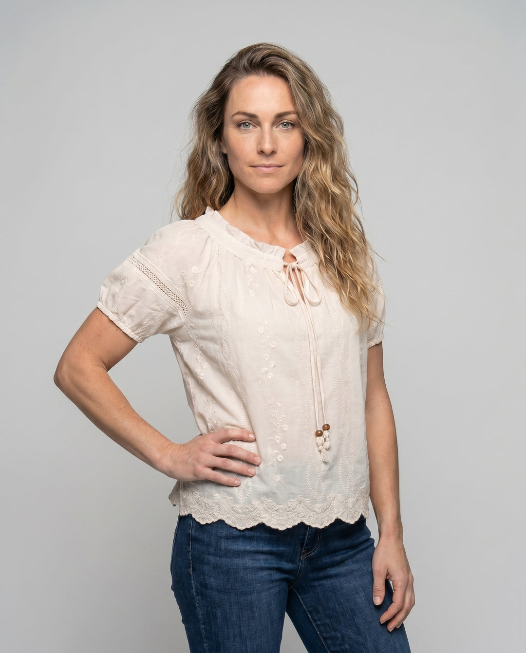 Product 15627220091210 - upper_body