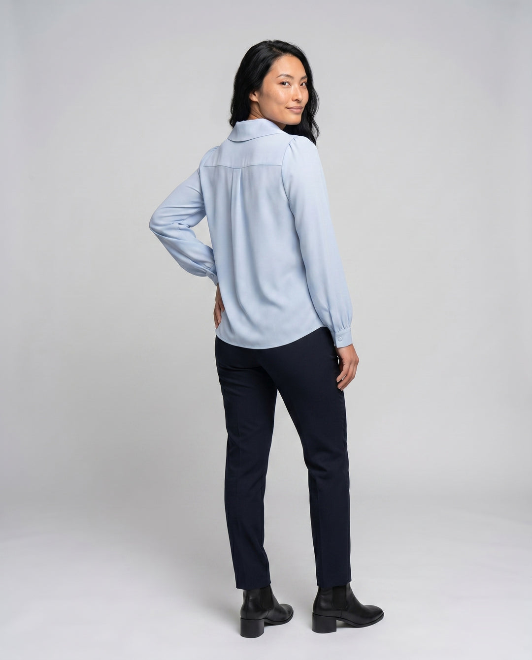 Product 15627220582730 - back_view