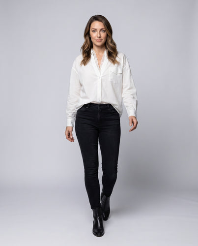 Damen elegante Bluse mit Spitzenakzenten und Knopfdetails