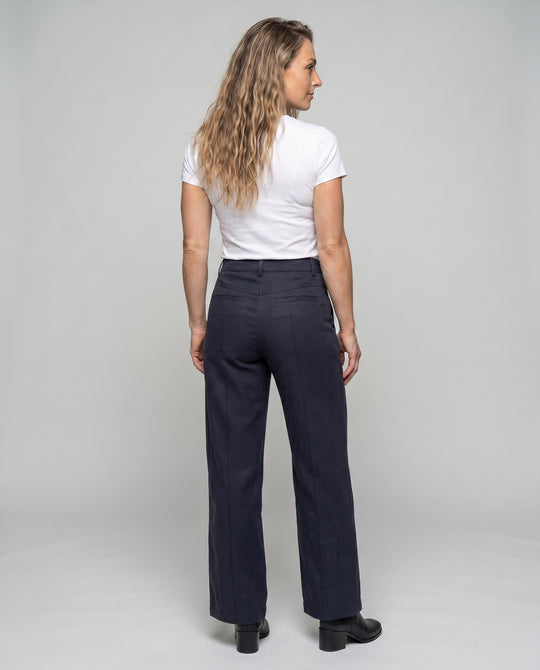 Product 15627223531850 - back_view
