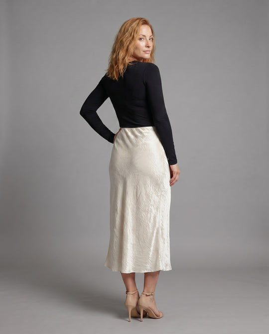 Product 15627224645962 - back_view