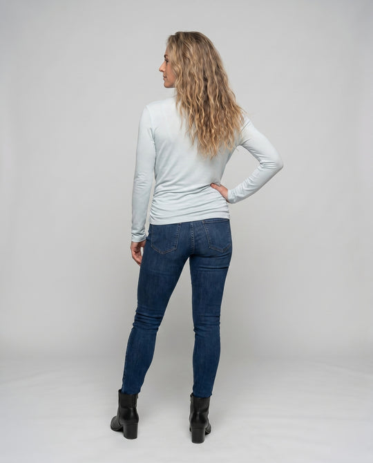 Product 15627226644810 - back_view