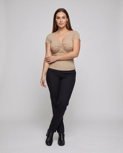 Damen figurbetontes Oberteil mit elegantem V-Ausschnitt und raffiniertem Raffungseffekt
