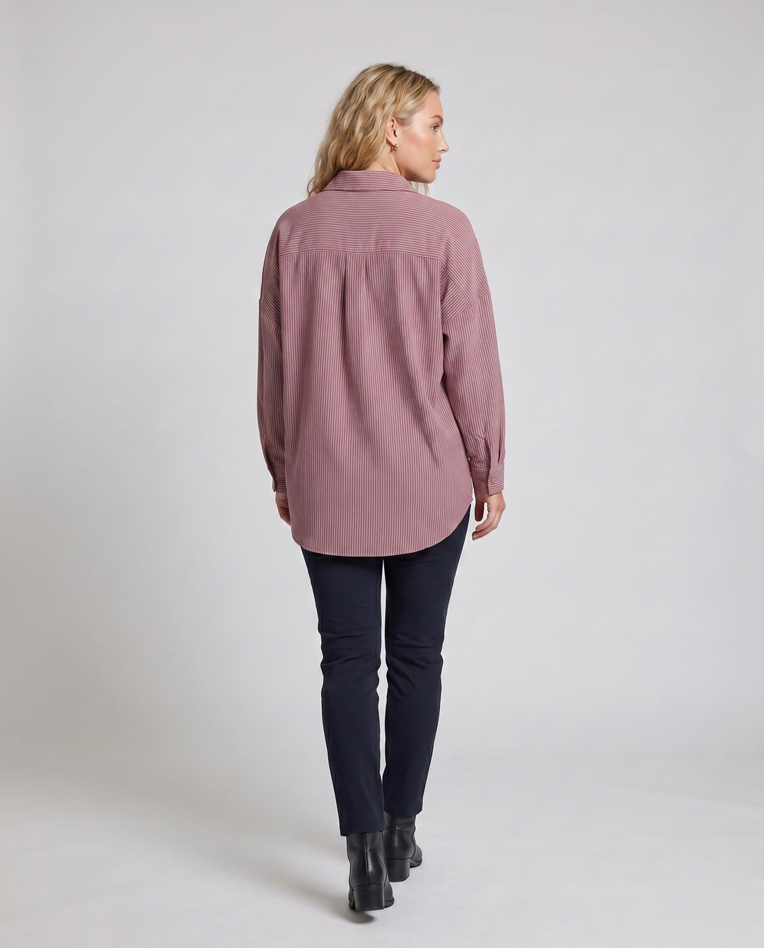 Product 15627228938570 - back_view