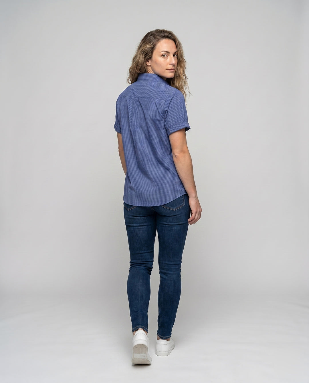 Product 15627231396170 - back_view