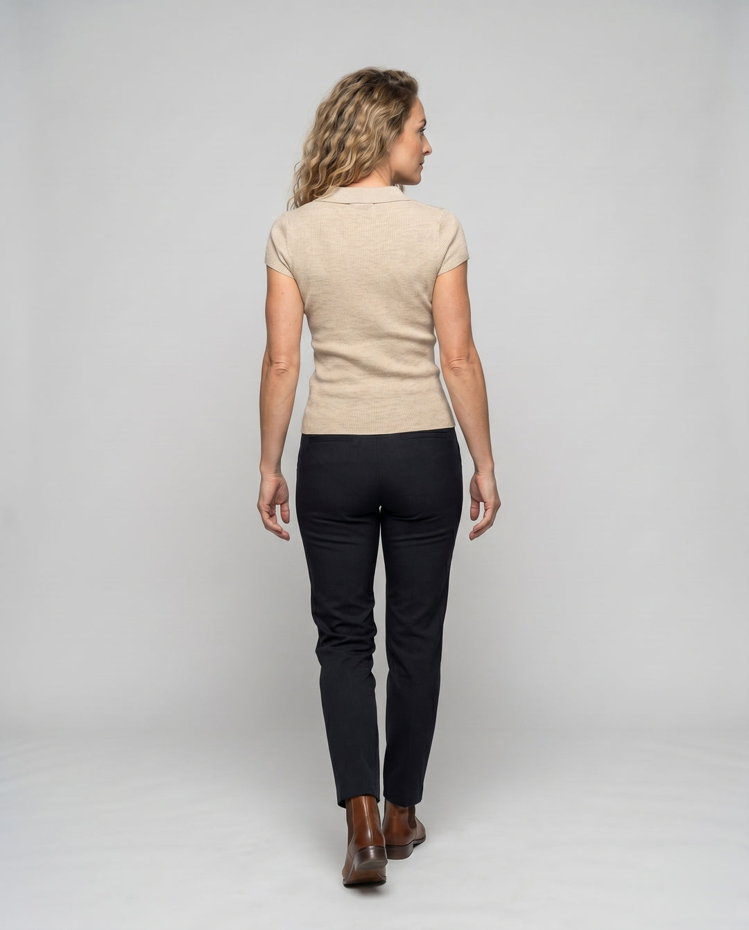 Product 15627231658314 - back_view