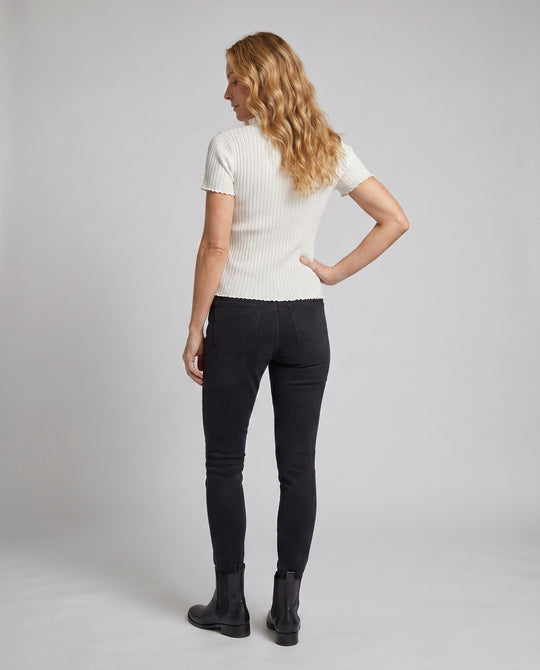 Product 15627231822154 - back_view