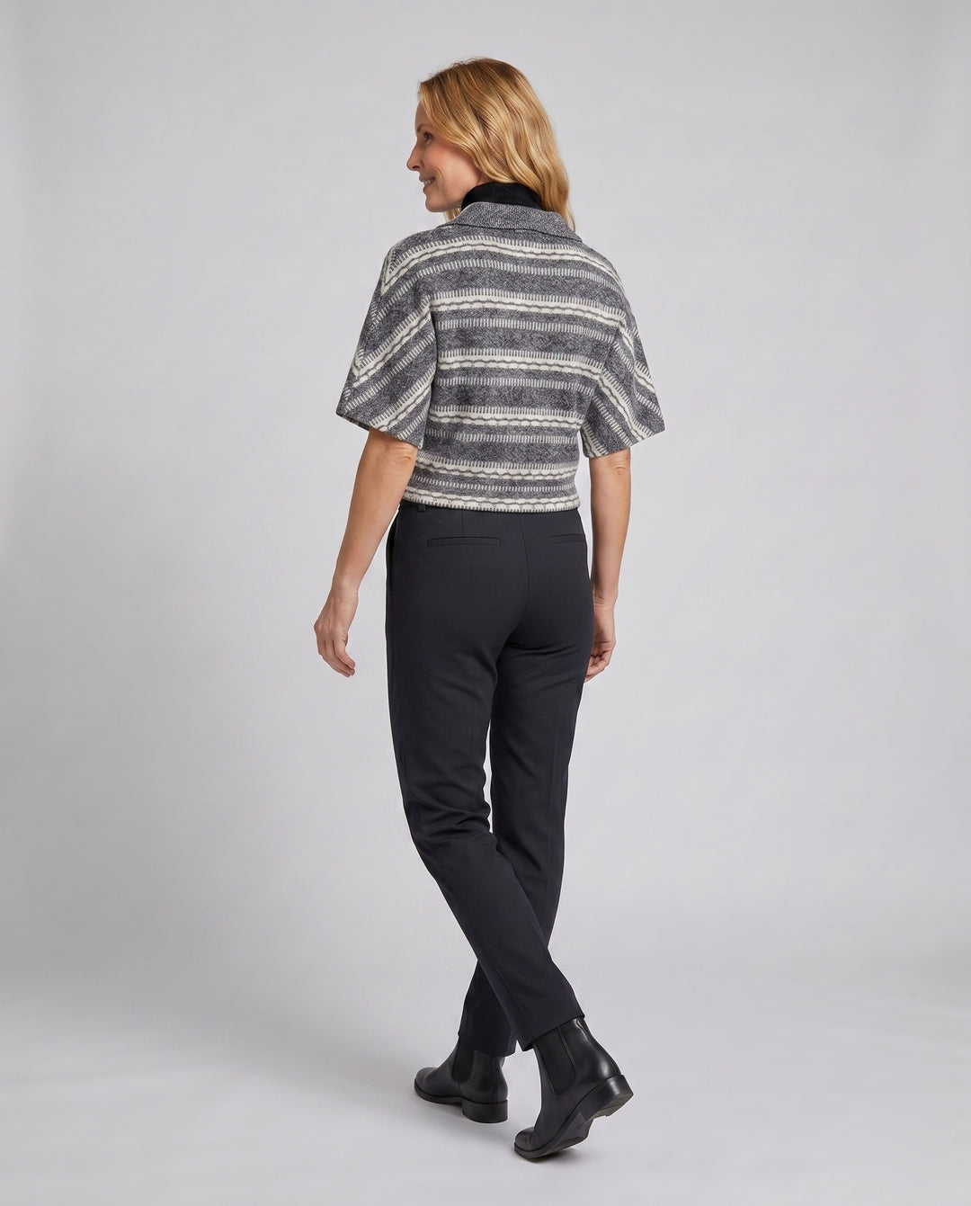 Product 15627231920458 - back_view