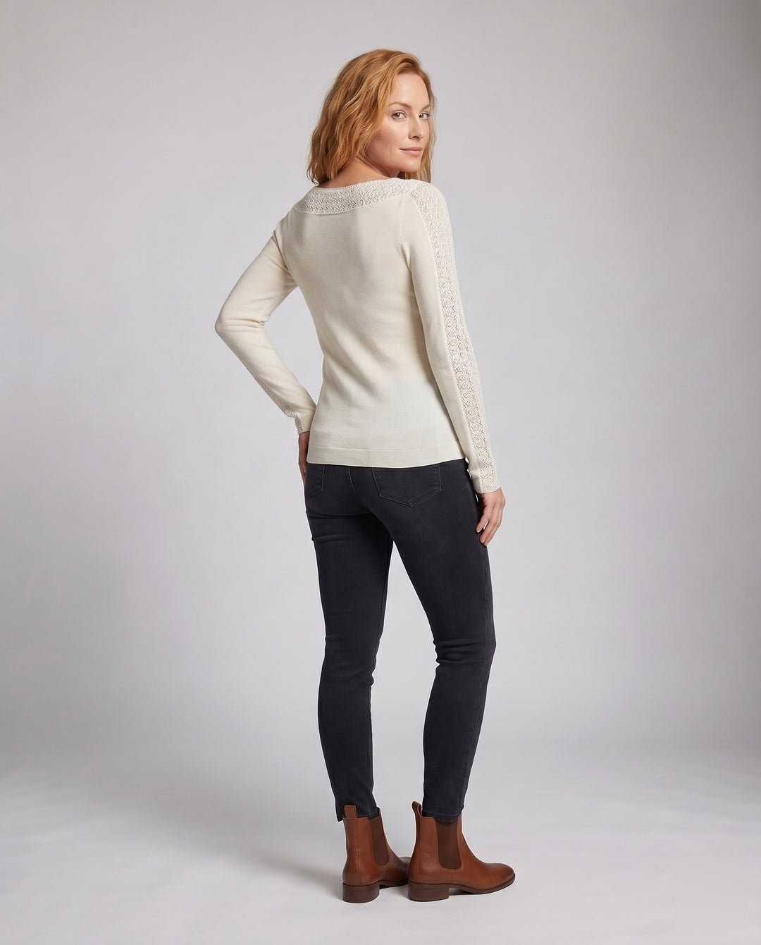 Product 15627237163338 - back_view