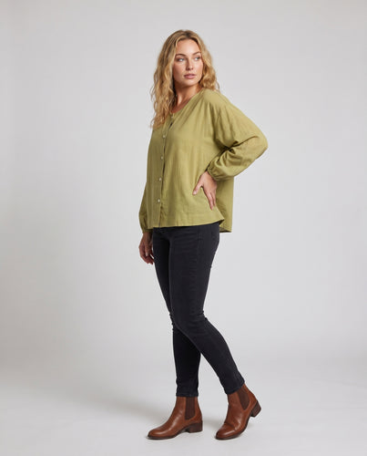 Damen lässige Bluse mit elegantem Schnitt und feinen Knopfdetails