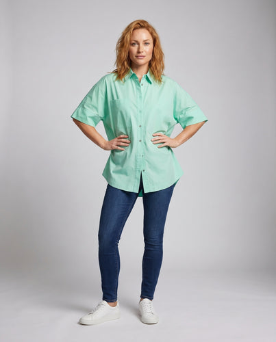 Damen lässige oversize Hemdbluse mit modernem Kragen und elastischem Saum