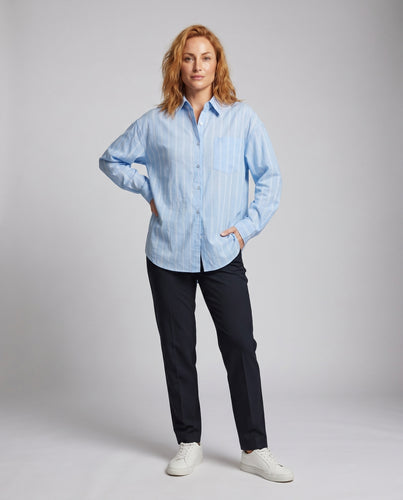 Damen lässige Oversized-Hemdbluse mit feinen Streifen