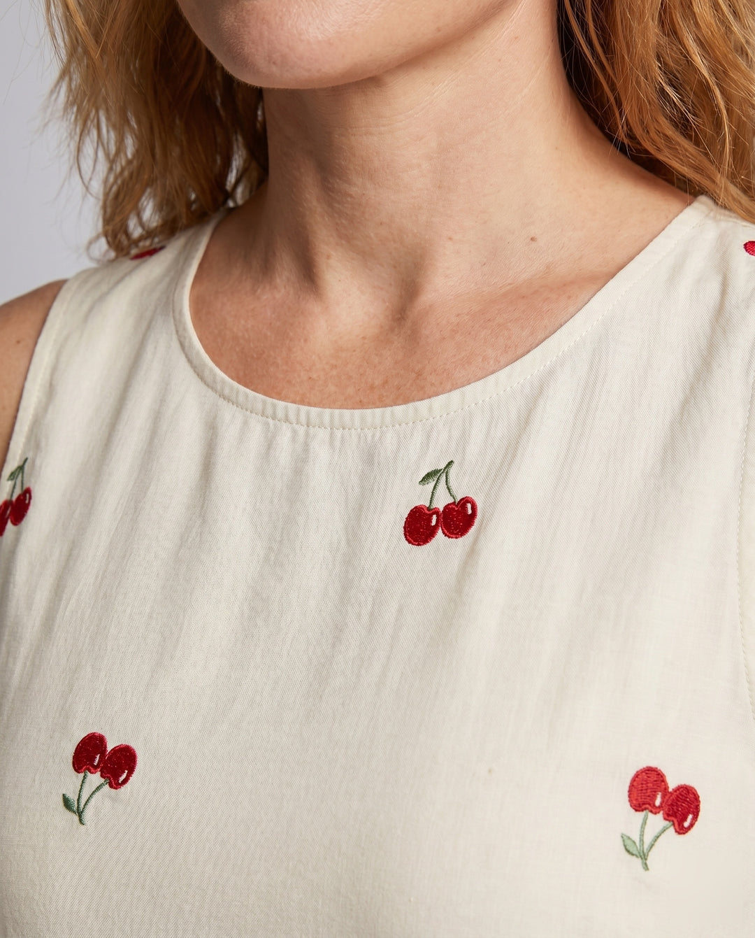 Product 15627241816394 - close_up_detail