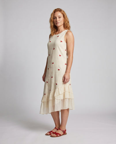 Damen Maxikleid mit fröhlichem Kirschmuster und voluminösem Rüschensaum