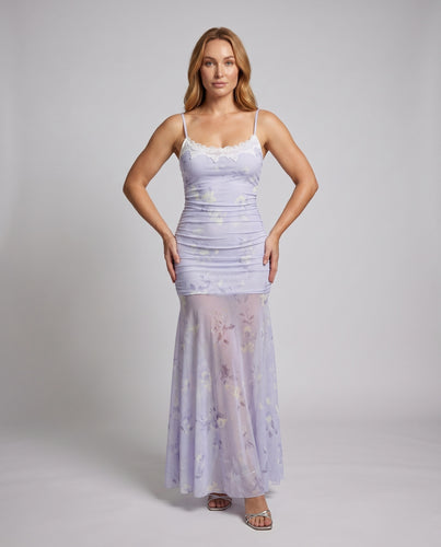 Damen Maxikleid mit zarten Rüschen und fließendem Schnitt