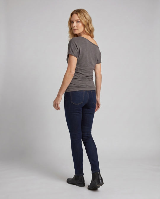 Product 15627248468298 - back_view