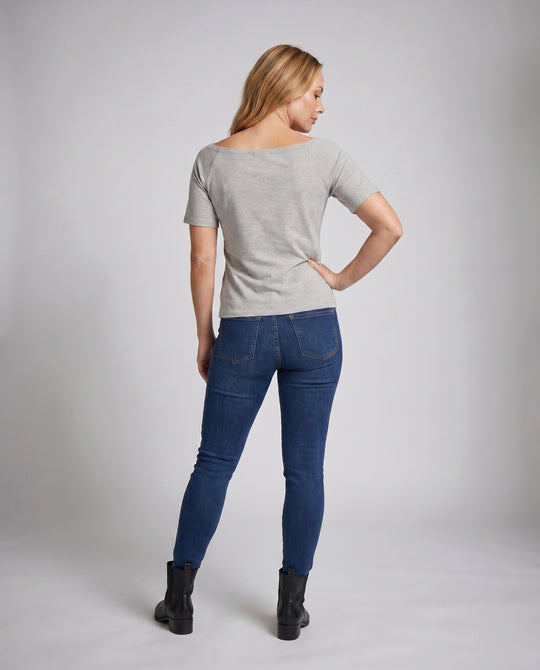Product 15627248730442 - back_view