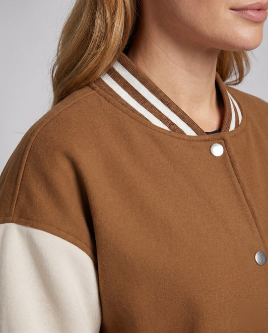 Product 15627248959818 - close_up_detail
