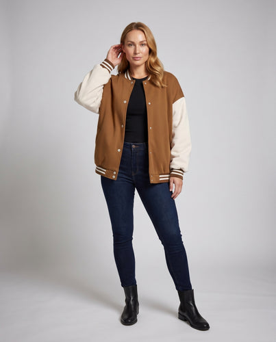 Damen oversized Collegejacke mit kontrastierenden Ärmeln