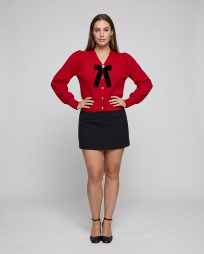 Damen Strickjacke mit elegantem Kragen und kontrastierenden Streifen