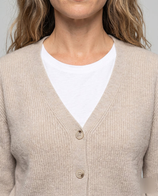 Product 15627265737034 - close_up_detail