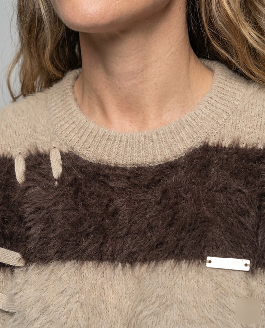 Product 15627266130250 - close_up_detail