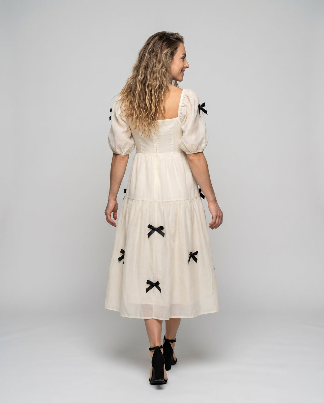 Product 15627271602506 - back_view