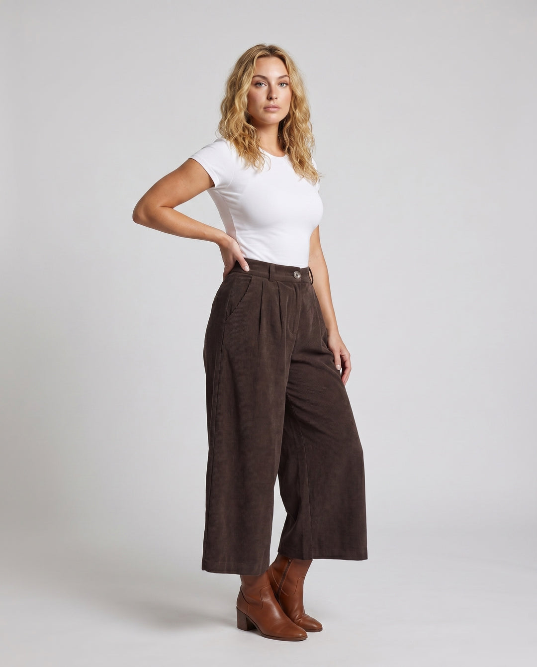 Product 15629092651338 - full_body_front