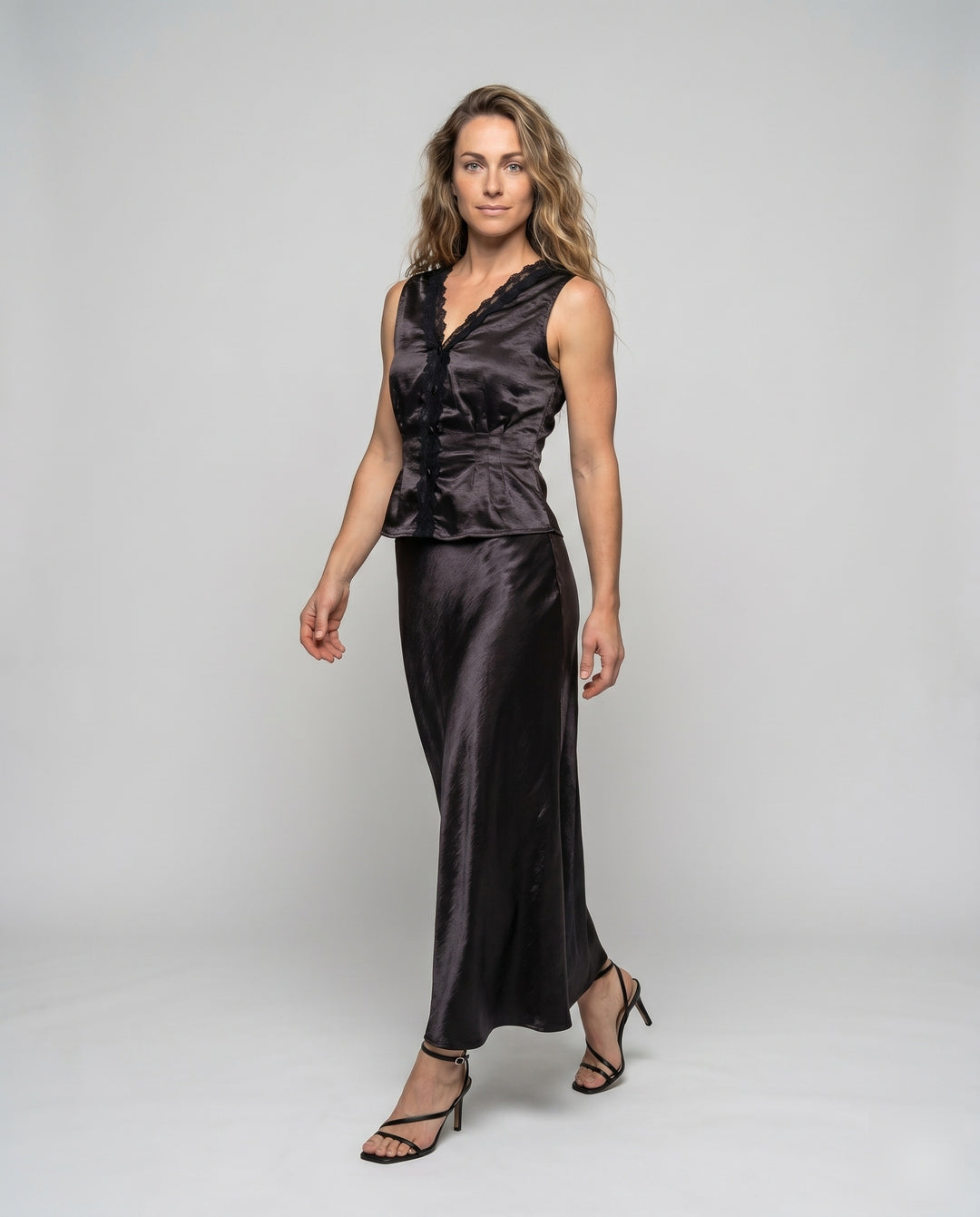 Product 15629095338314 - full_body_front