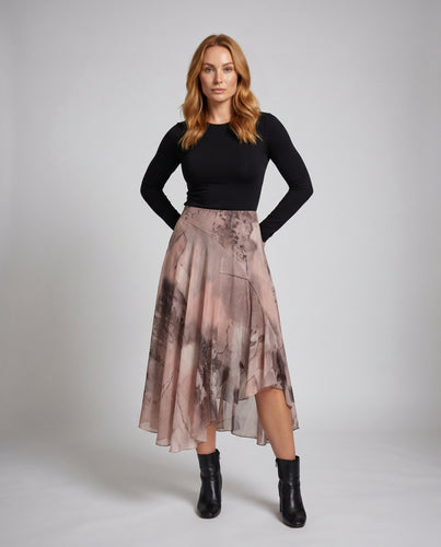Damen Langer, fließender Rock mit asymmetrischem Saum und floralem Muster