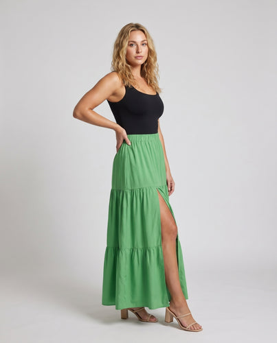 Damen Maxirock mit modischem Schlitz und luftiger Silhouette