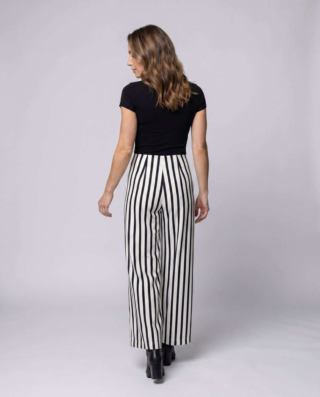 Product 15633179836746 - back_view
