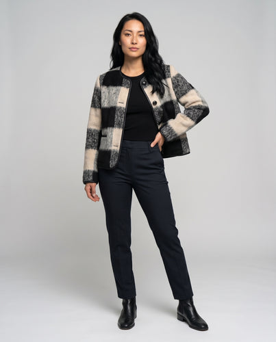Damen eleganter Übergangsblazer mit karierter Struktur und praktischen Taschen